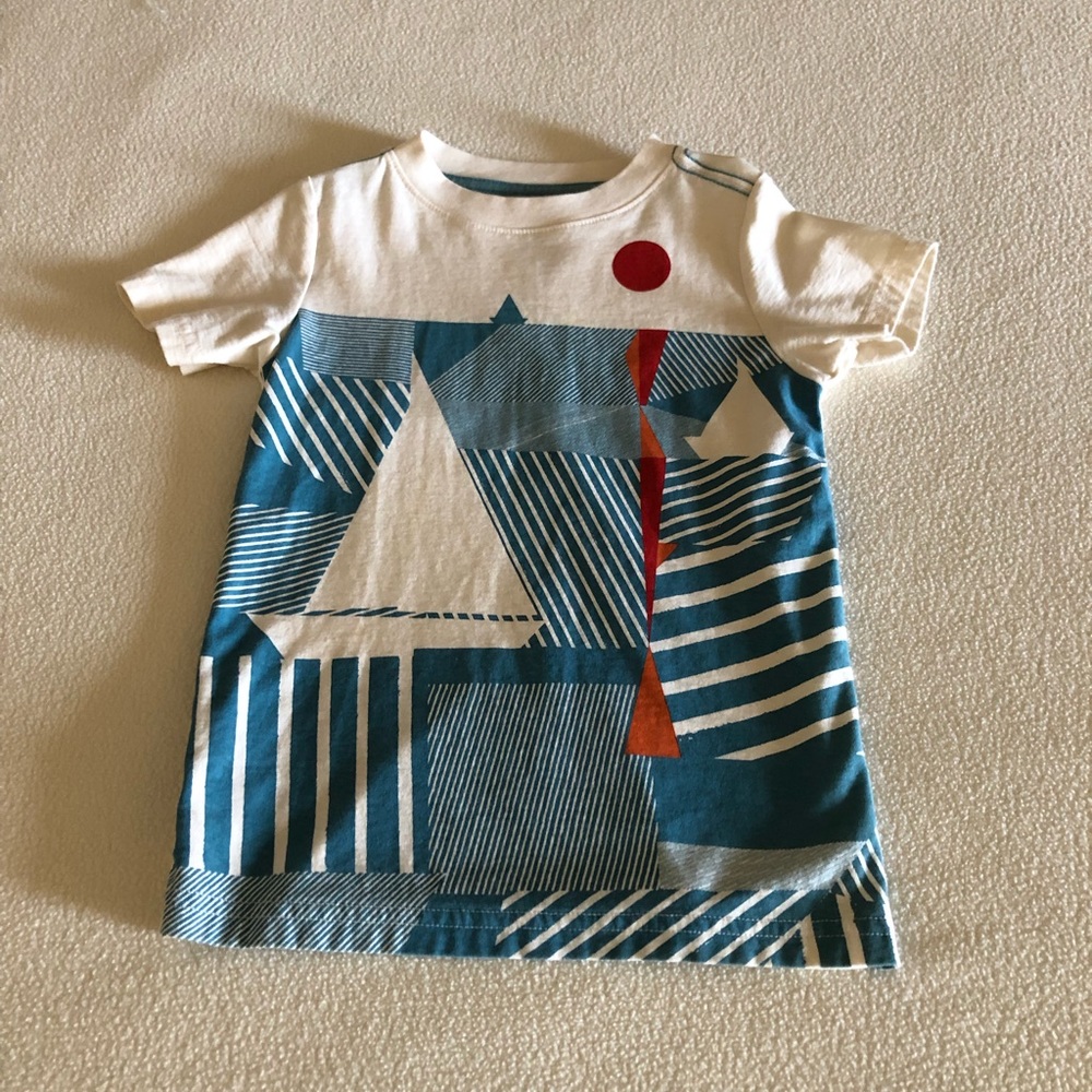 Tea boy’s tee
